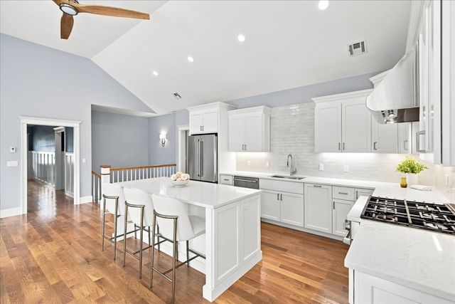 1549 Washington St 2, Walpole, MA 02081