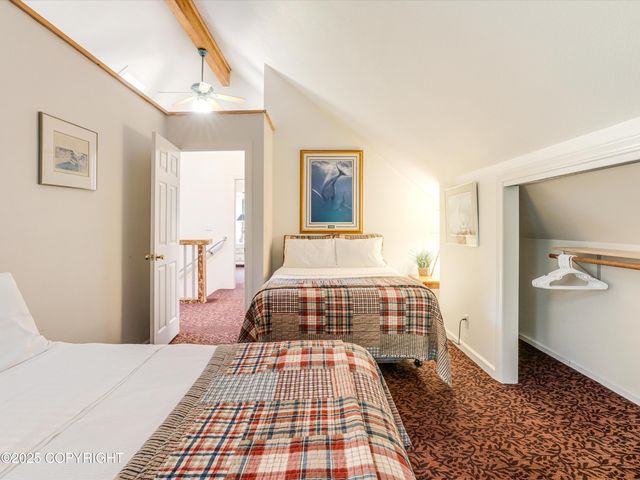 277 Huddle Road, Ketchikan, AK 99901