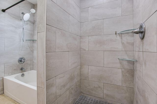 2218 N Poe Street, San Angelo, TX 76903