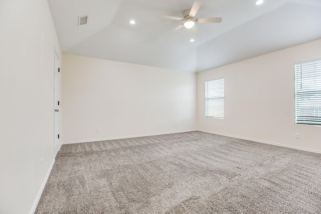 2218 N Poe Street, San Angelo, TX 76903