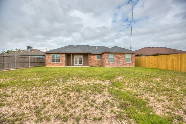 2218 N Poe Street, San Angelo, TX 76903