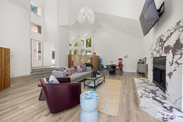 3111 Parker LN 0132, Austin, TX 78741