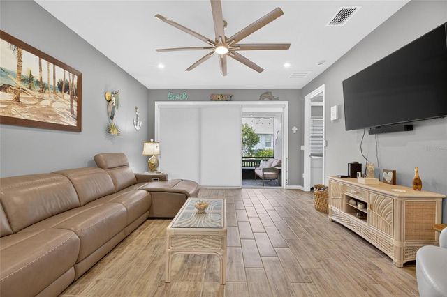 3766 LAUGHING DOVE AVENUE, Sun City Center, FL 33573