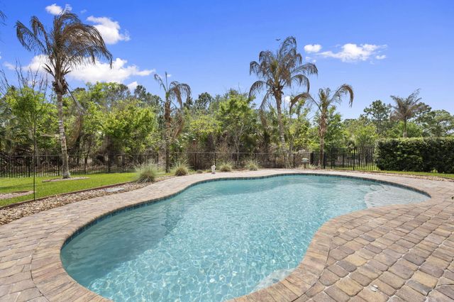 5800 SW Longspur Lane, Palm City, FL 34990