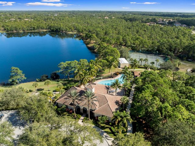 5800 SW Longspur Lane, Palm City, FL 34990
