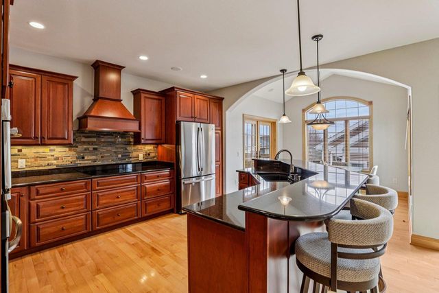 1252 Dartmouth Drive, Waunakee, WI 53597