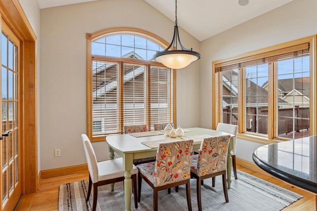 1252 Dartmouth Drive, Waunakee, WI 53597