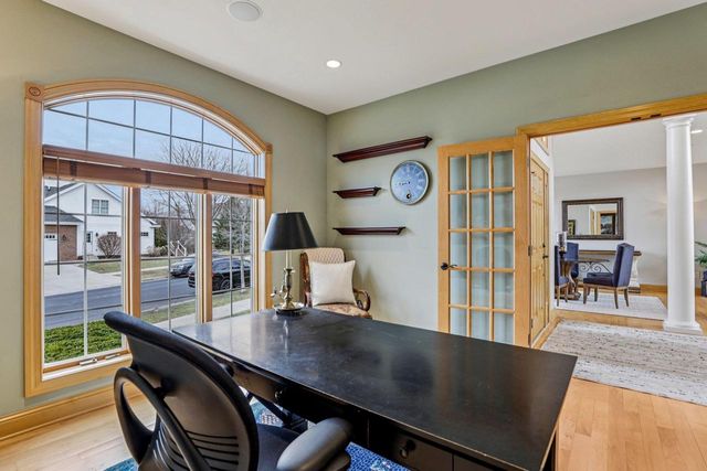 1252 Dartmouth Drive, Waunakee, WI 53597