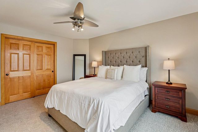 1252 Dartmouth Drive, Waunakee, WI 53597