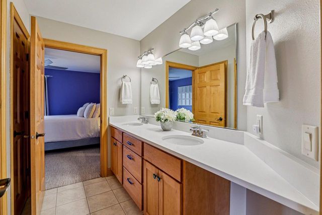 1252 Dartmouth Drive, Waunakee, WI 53597