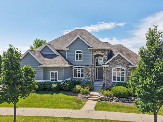1252 Dartmouth Drive, Waunakee, WI 53597