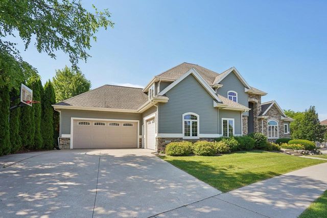 1252 Dartmouth Drive, Waunakee, WI 53597