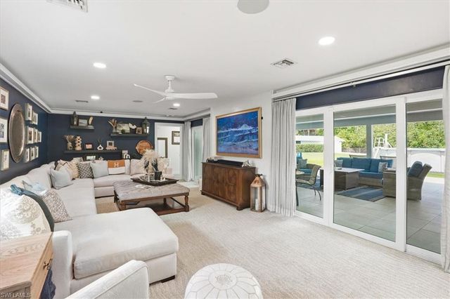 631 5th ST SW, Naples, FL 34117