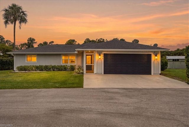 631 5th ST SW, Naples, FL 34117