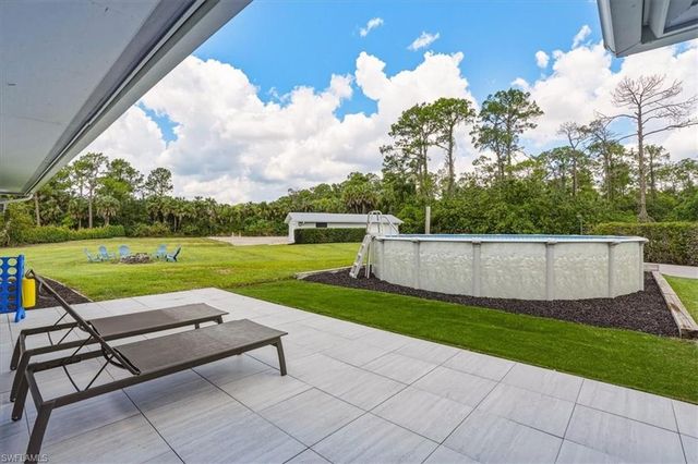 631 5th ST SW, Naples, FL 34117