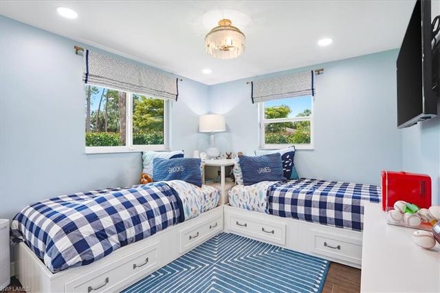 631 5th ST SW, Naples, FL 34117