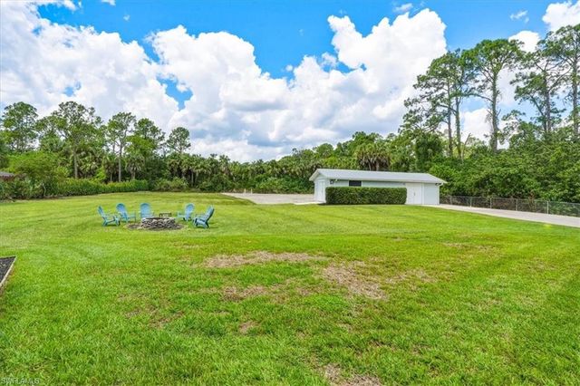 631 5th ST SW, Naples, FL 34117