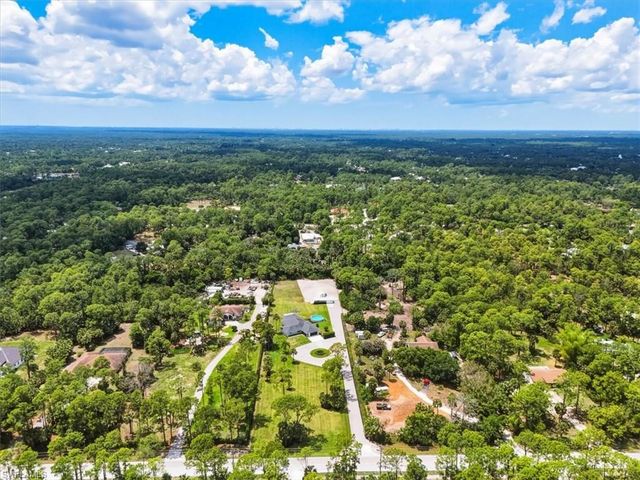 631 5th ST SW, Naples, FL 34117