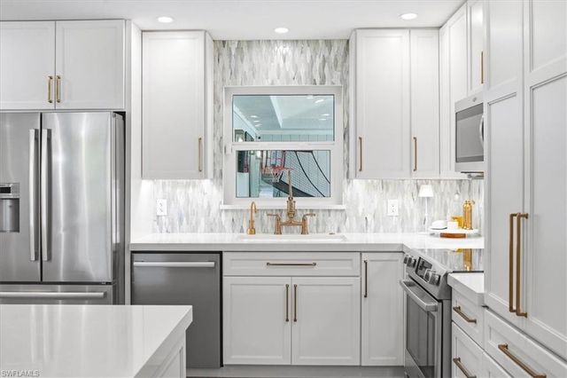 631 5th ST SW, Naples, FL 34117