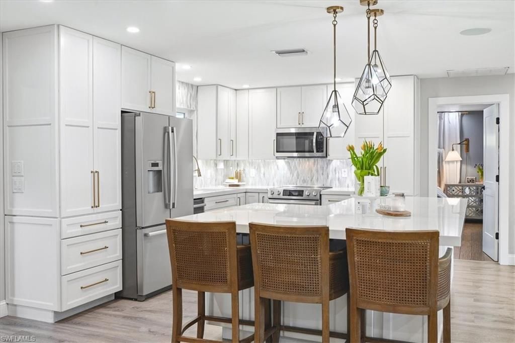 631 5th ST SW, Naples, FL 34117