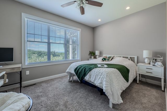 110 Munsing Rdg, Granby, MA 01033