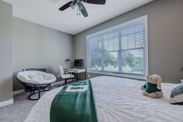 110 Munsing Rdg, Granby, MA 01033