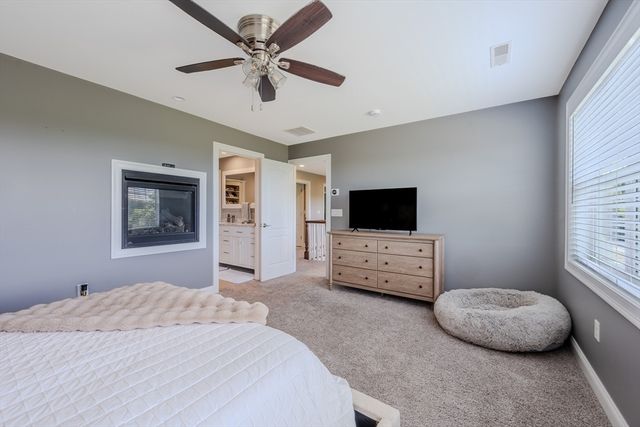 110 Munsing Rdg, Granby, MA 01033