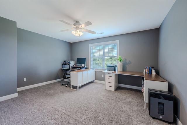 110 Munsing Rdg, Granby, MA 01033
