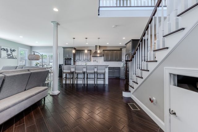 110 Munsing Rdg, Granby, MA 01033