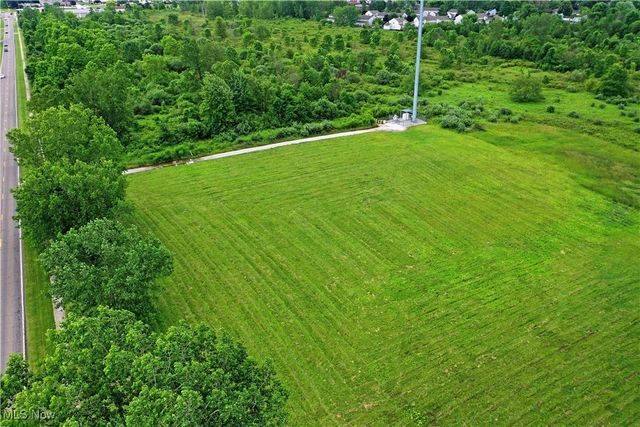 4260 N River Road NE, Warren, OH 44484