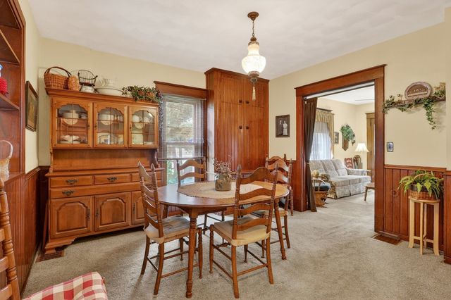 215 W Harrison Street, Belvidere, IL 61008
