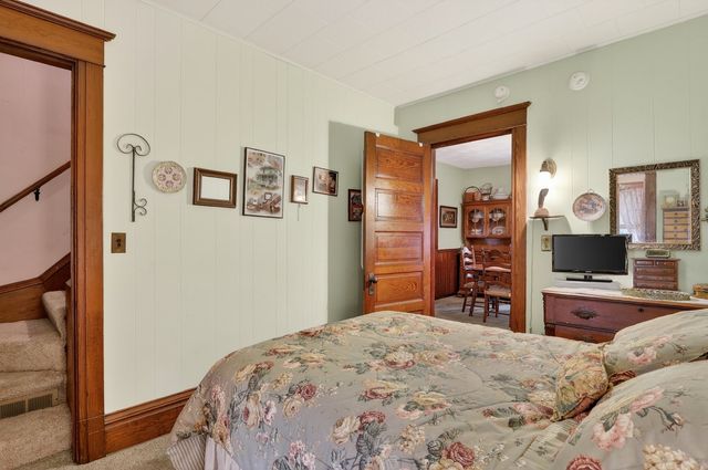 215 W Harrison Street, Belvidere, IL 61008