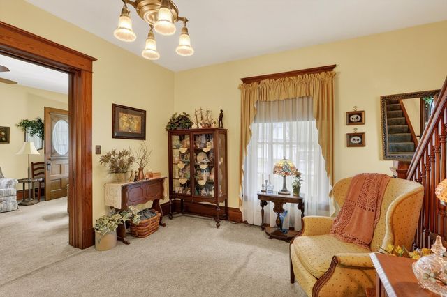 215 W Harrison Street, Belvidere, IL 61008