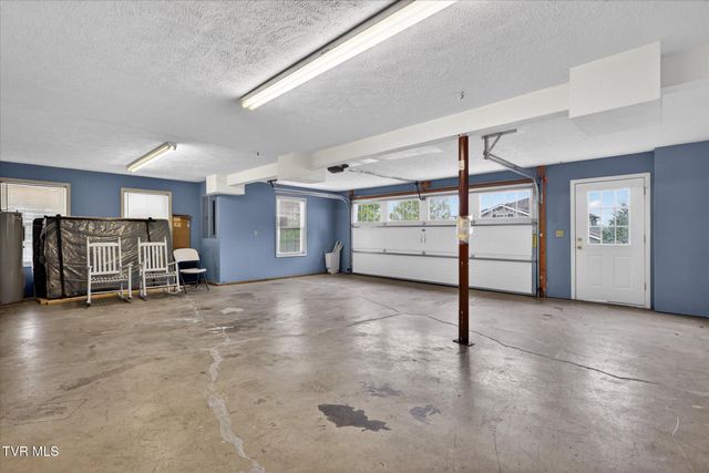157 Stoneybrook Drive, Abingdon, VA 24210