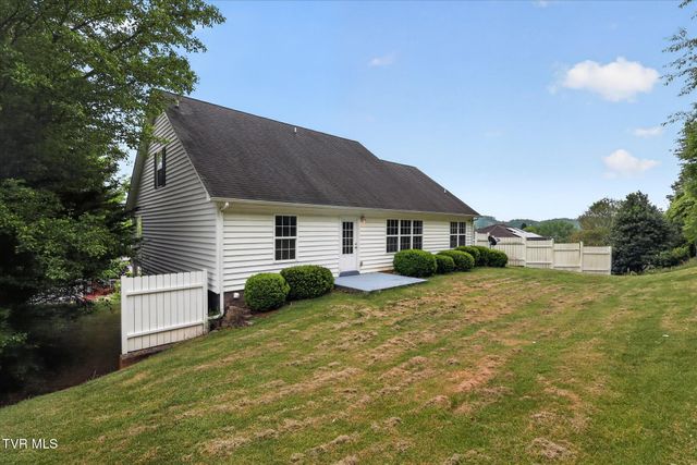 157 Stoneybrook Drive, Abingdon, VA 24210