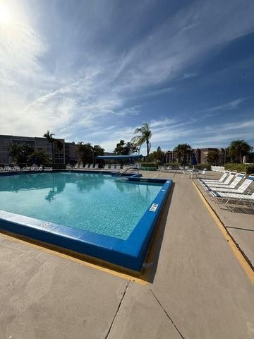 2981 N Nob Hill Rd 306, Sunrise, FL 33322