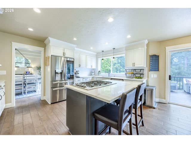 3071 SOLOMAN Loop, Eugene, OR 97405