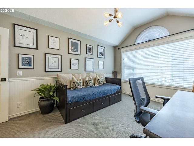 3071 SOLOMAN Loop, Eugene, OR 97405