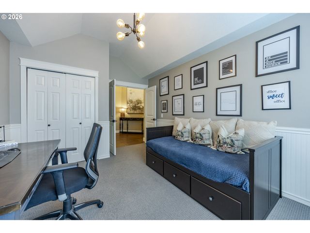 3071 SOLOMAN Loop, Eugene, OR 97405