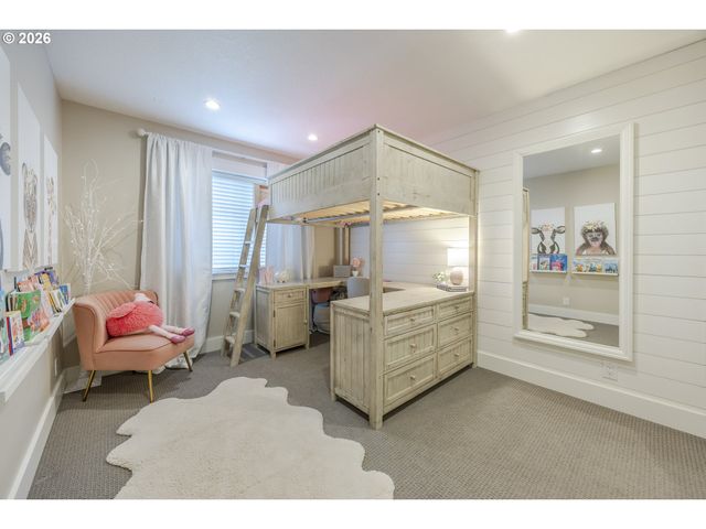 3071 SOLOMAN Loop, Eugene, OR 97405