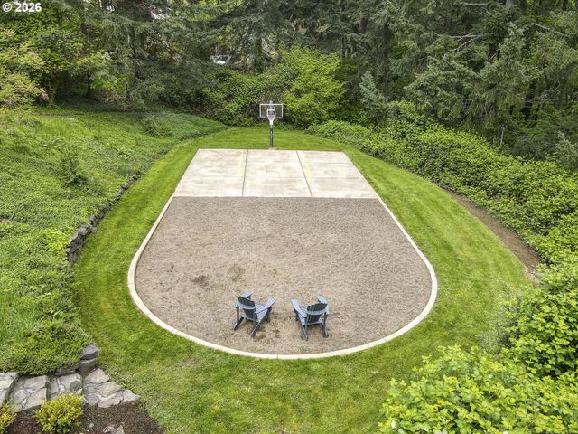 3071 SOLOMAN Loop, Eugene, OR 97405