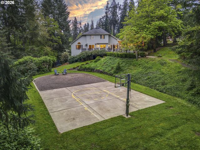 3071 SOLOMAN Loop, Eugene, OR 97405