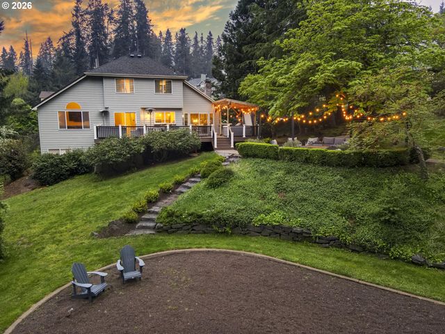 3071 SOLOMAN Loop, Eugene, OR 97405