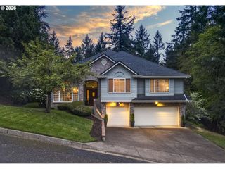 3071 SOLOMAN Loop, Eugene, OR 97405