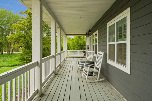 4704 S Lake Sarah Drive, Independence, MN 55359