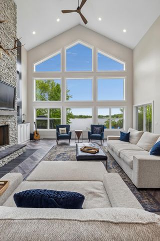 4704 S Lake Sarah Drive, Independence, MN 55359