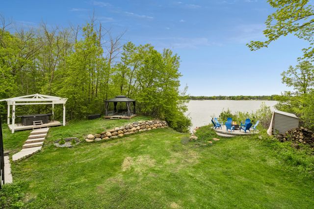 4704 S Lake Sarah Drive, Independence, MN 55359
