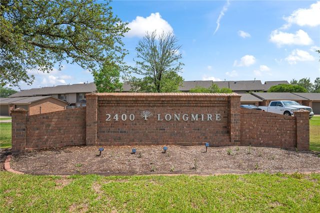 2400 Longmire 105, College Station, TX 77845
