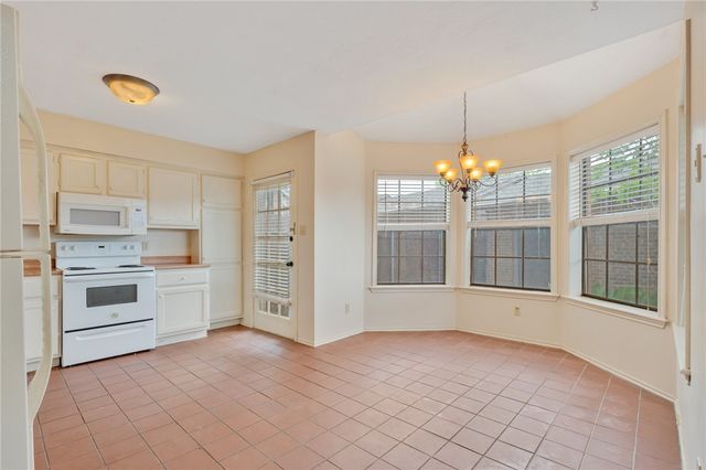 2400 Longmire 105, College Station, TX 77845