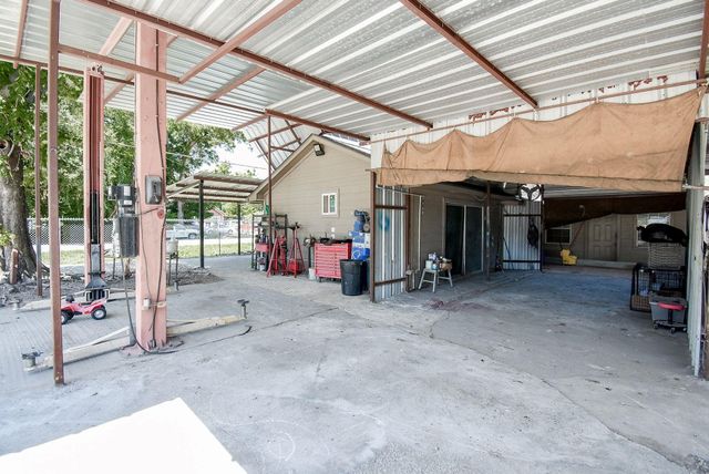 5627 Spindle Drive, Houston, TX 77086